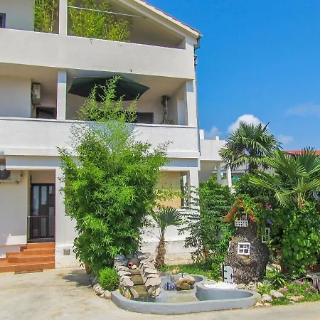 Διαμέρισμα Jolanka